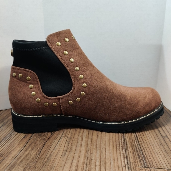 SEVEN7 Romanoff Waterproof Ankle Boot Faux‎ Suede Brown Studs Neoprene Lug Sole - Picture 5 of 16